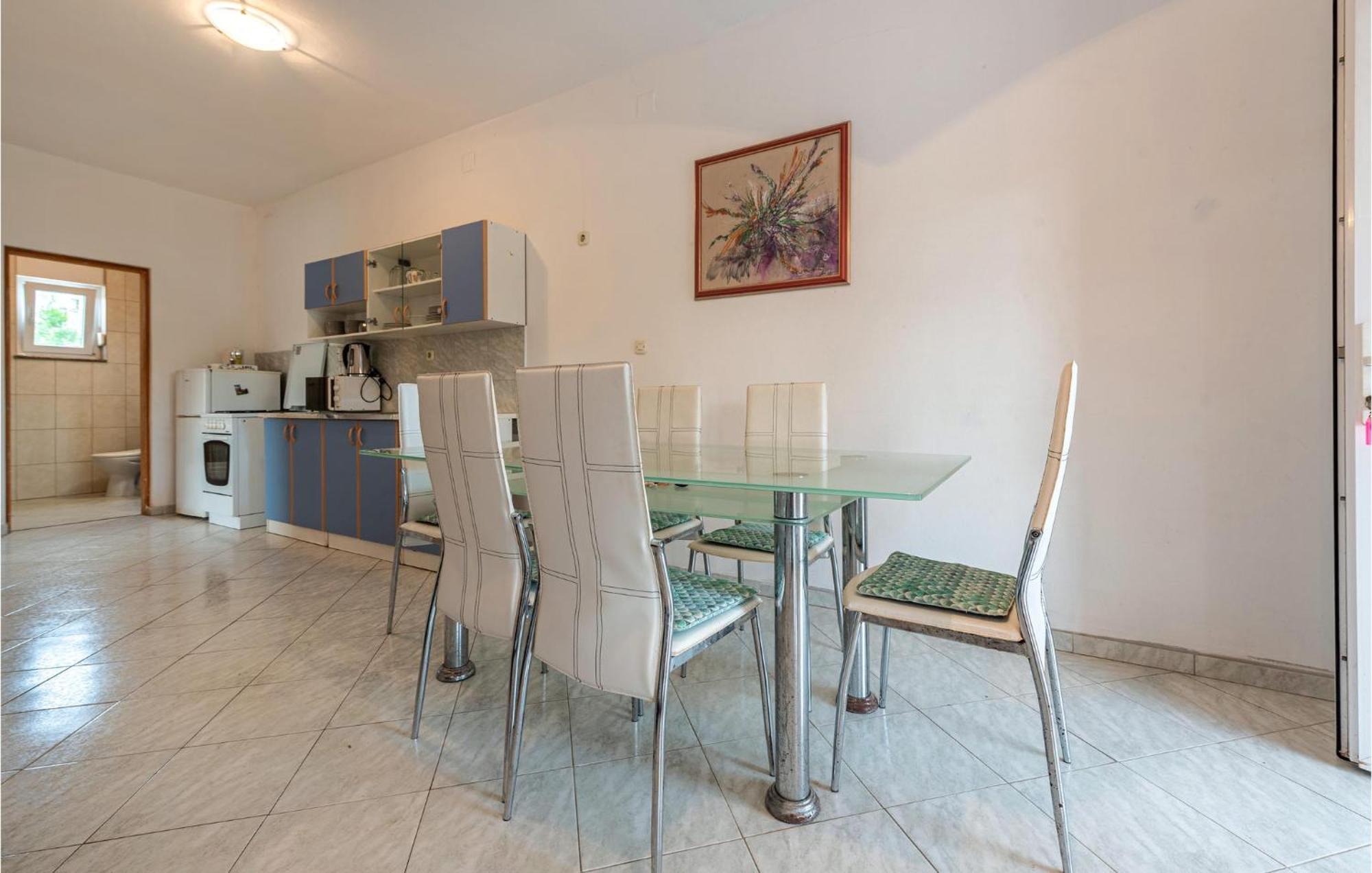 Lovely Apartment In Vir With Kitchen Eksteriør bilde